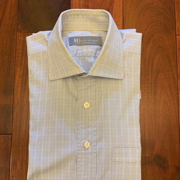 2 Hickey Freeman dress shirts. Both French cuffs. - Picture 7 of 8